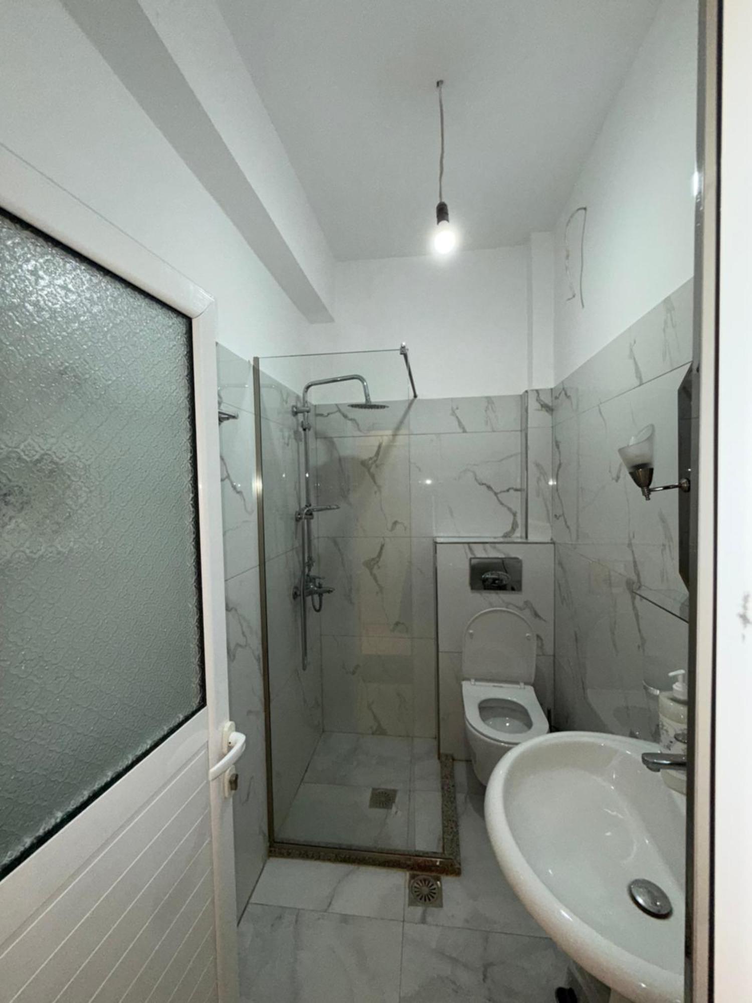 Ylli'S Apartments Sarandë 외부 사진